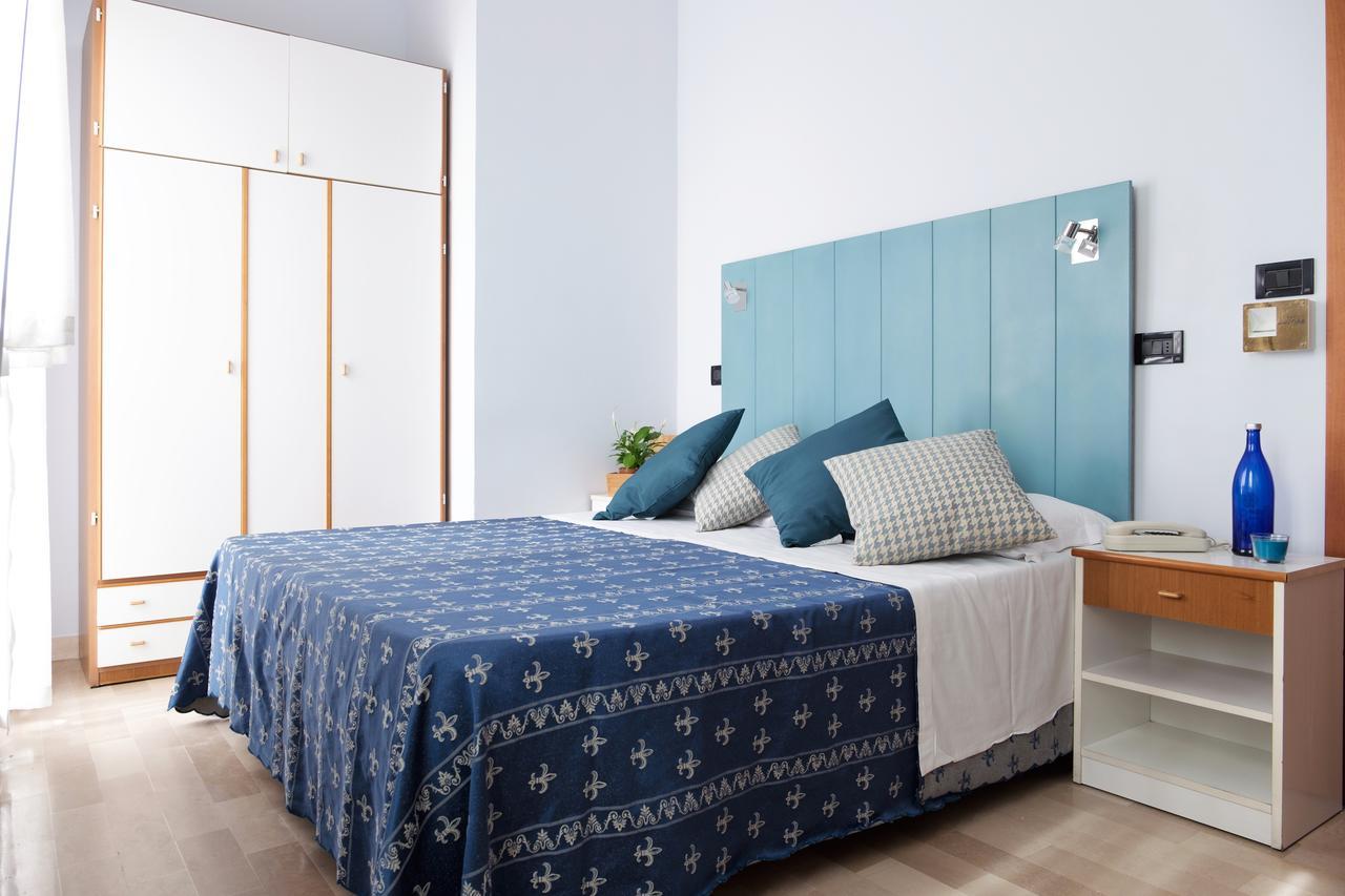 Hotel Kadett ريميني المظهر الخارجي الصورة